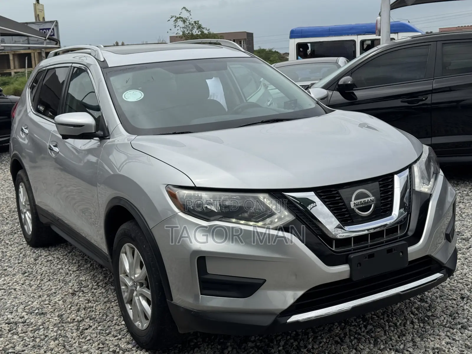 Nissan Rogue S AWD 2018 Silver