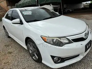 Toyota Camry 2014 White
