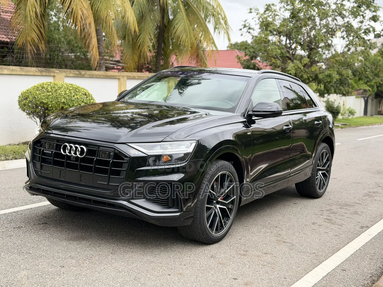 Audi Q8 3.0T Premium AWD quattro 2019 Black