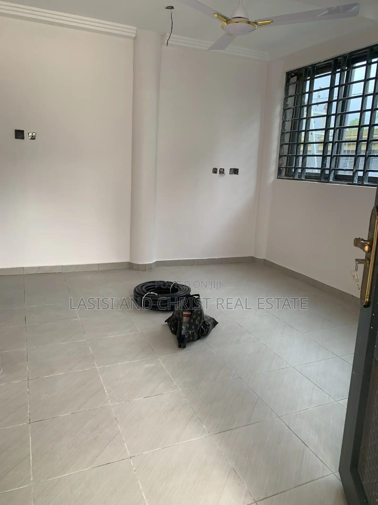 1bdrm Apartment in Lasisi And Christ, Amasaman for rent