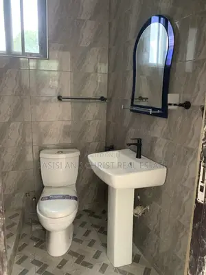 1bdrm Apartment in Lasisi And Christ, Amasaman for rent