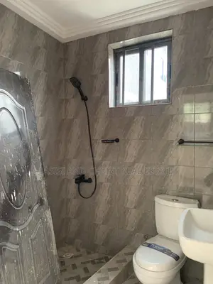 1bdrm Apartment in Lasisi And Christ, Amasaman for rent