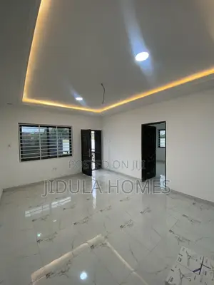 4bdrm House in Adenta Amrahia, Frafraha for rent