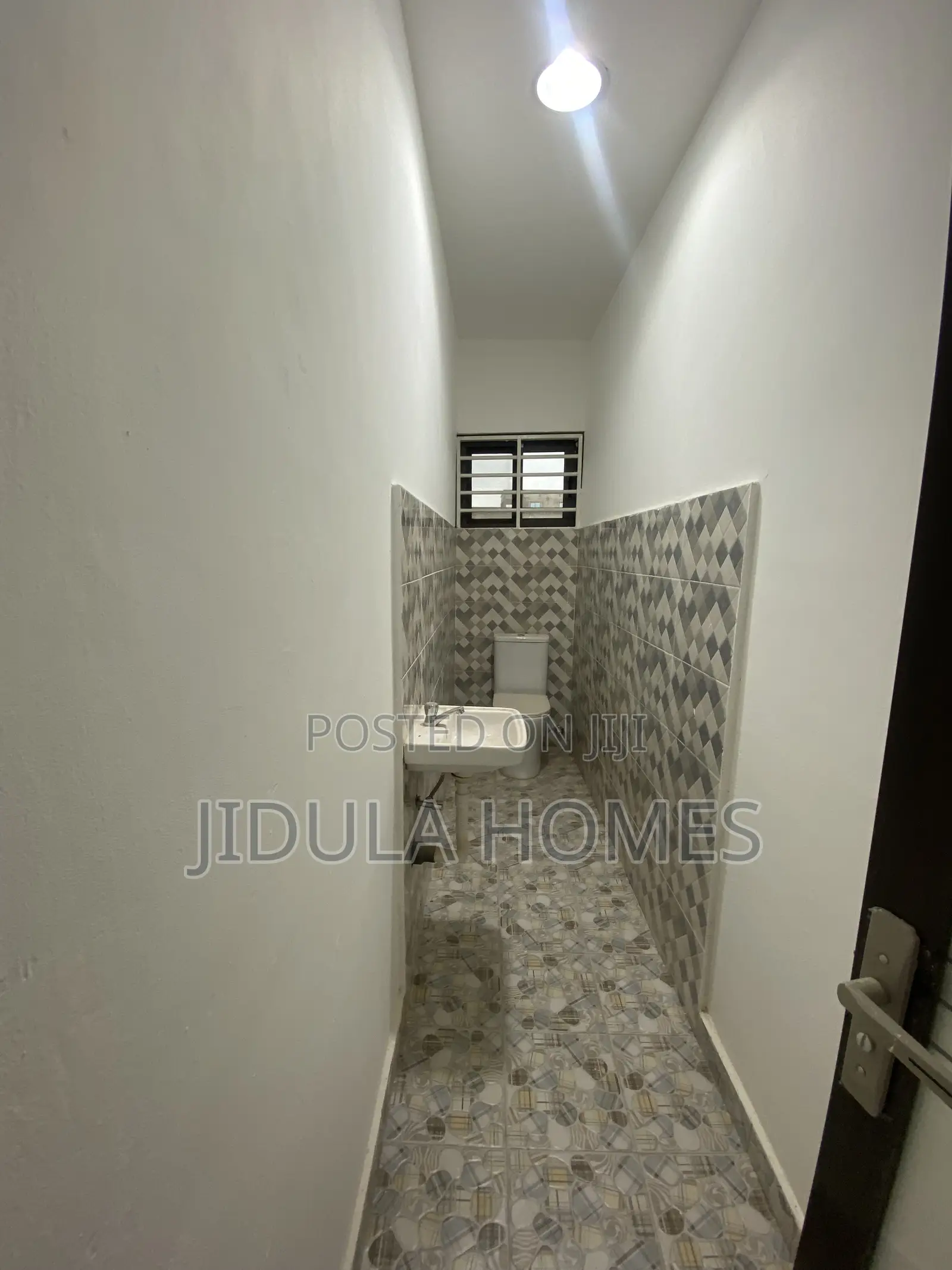 4bdrm House in Adenta Amrahia, Frafraha for rent