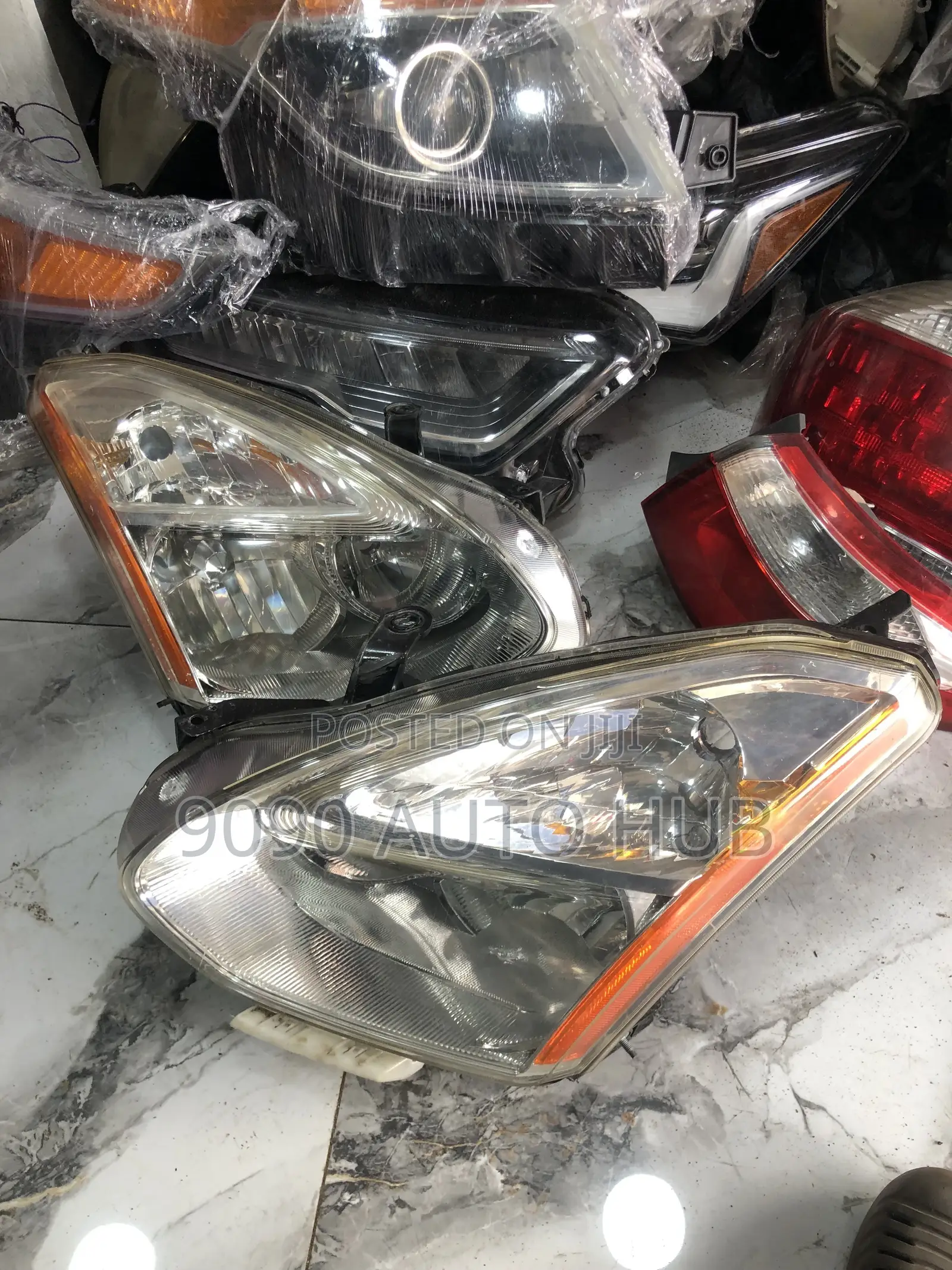 Nissan Rogue 2008 - 2013 Headlight