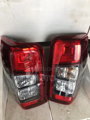 Original Mitsubishi L200 / Triton Tail Light Pair (2019 - 2024 Models)