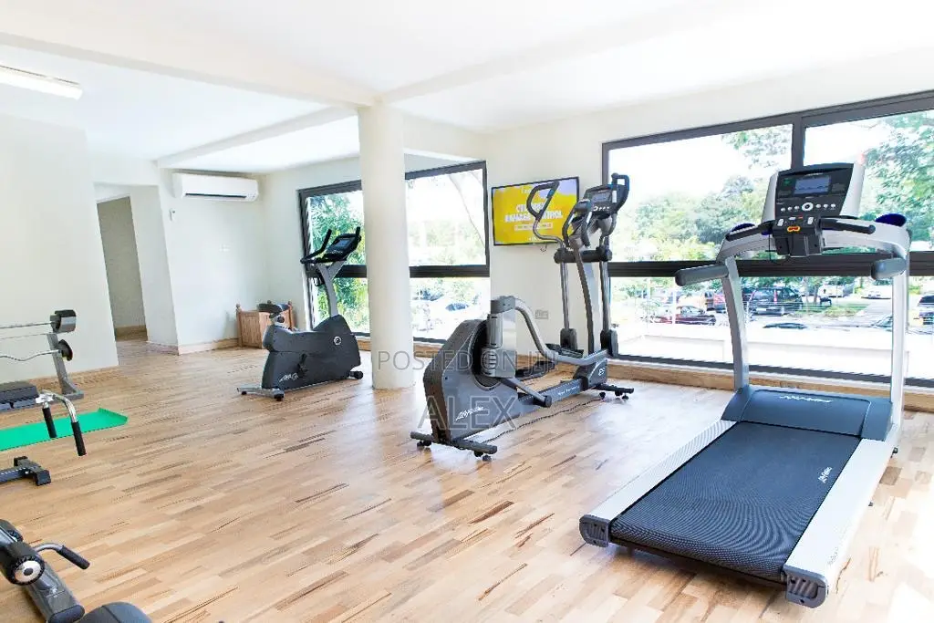 4bdrm Apartment in Ridge for rent
