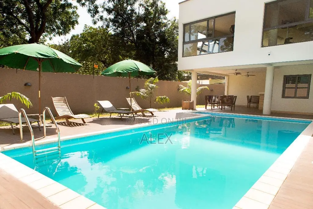 4bdrm Apartment in Ridge for rent