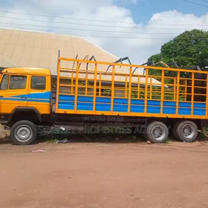 Ben Cargo Truck
