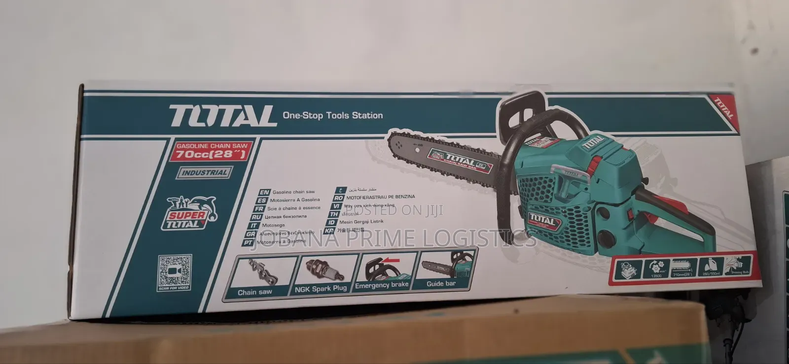 Total 28" Chain Saw (70cc)