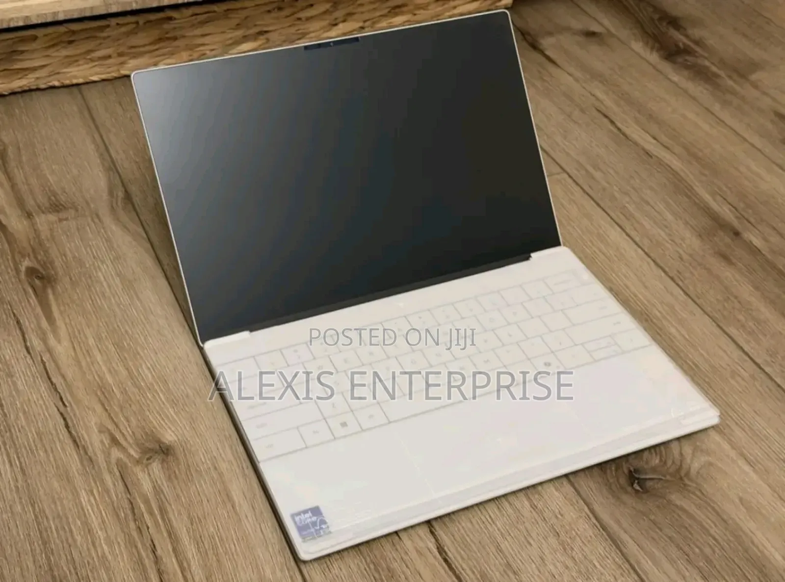 New Laptop Dell XPS 13 16GB Qualcomm Snapdragon X Plus SSD 1T