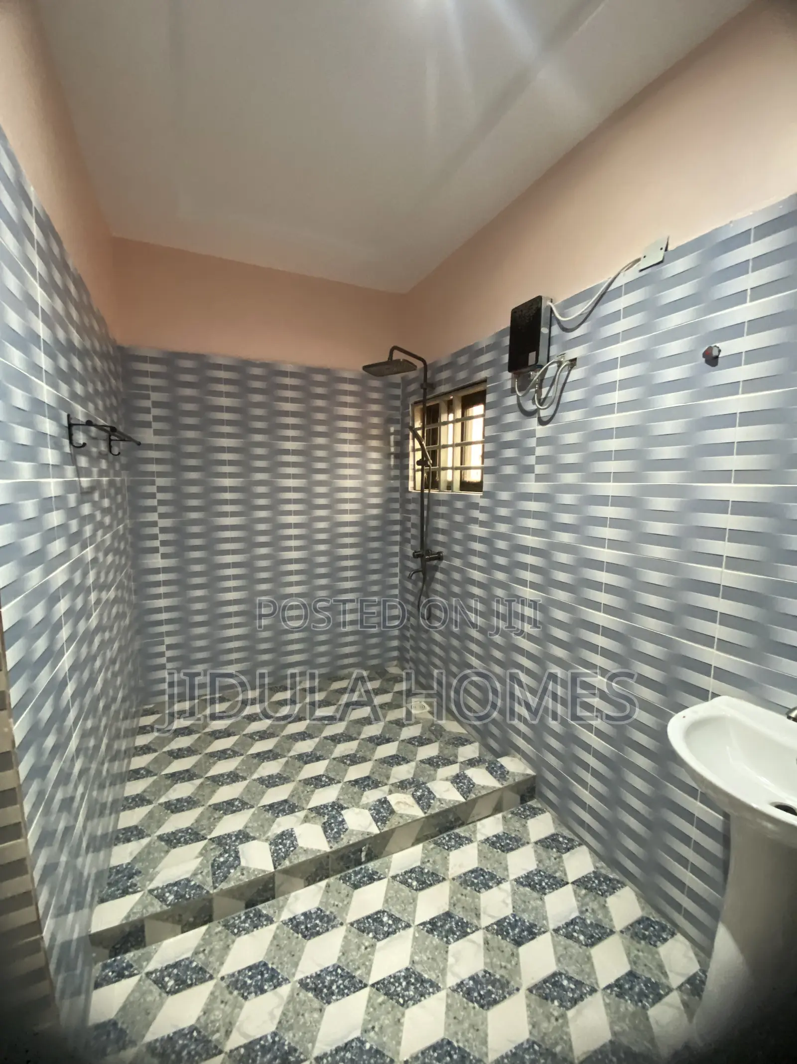 2bdrm Apartment in East Legon Hills, School Junction for rent