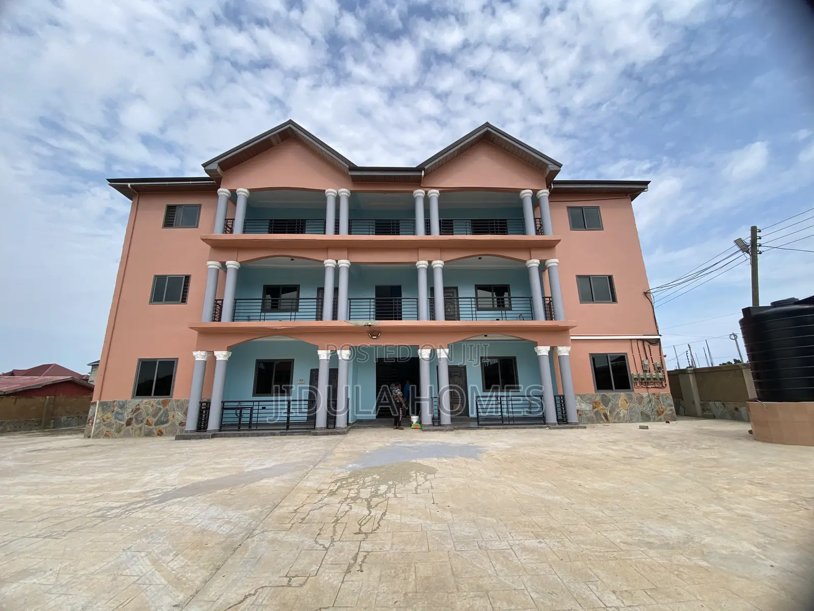 2bdrm Apartment in East Legon Hills, School Junction for rent