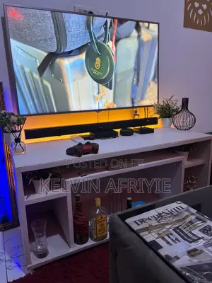 TV Stand Nice