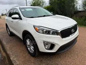 Kia Sorento 4dr SUV 2016 White