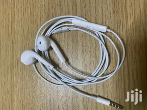 Apple Earhuds 3.5 Jack for iPhone Samsung and All Smart Fons