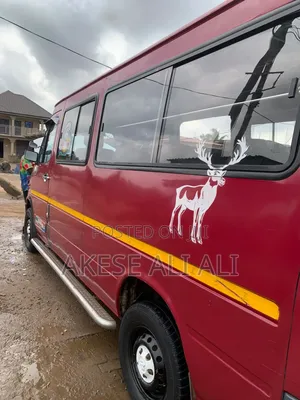 Mercedes-Benz Sprinter 2012 Red