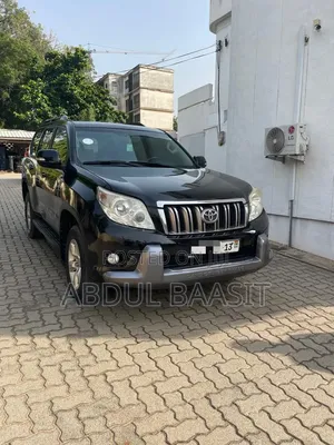 Toyota Land Cruiser Prado 2013 Black