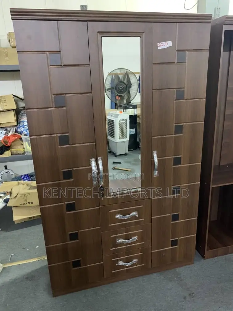 All-in-One Modern Wardrobe: Hanging Space, Mirror Drawer/ 3 Door