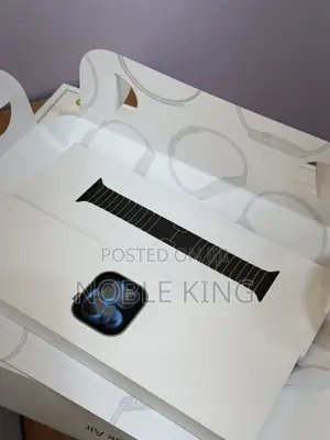 Apple Watch Series 11 46mm GPS With Slate Link Bracelet