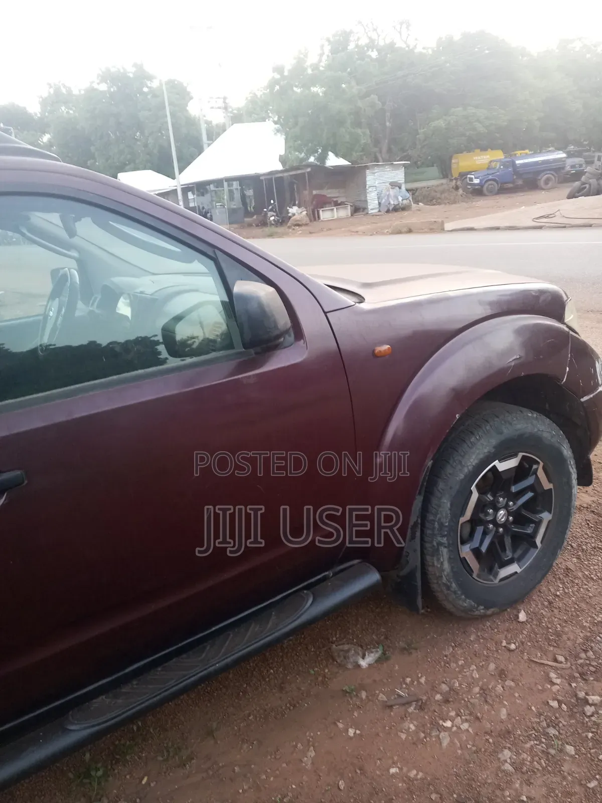 Nissan Navara 2016 Red
