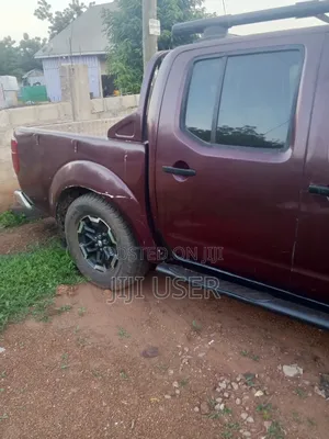 Nissan Navara 2016 Red