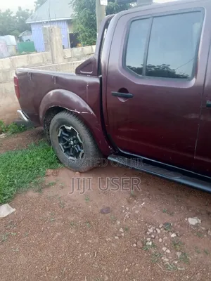 Nissan Navara 2016 Red