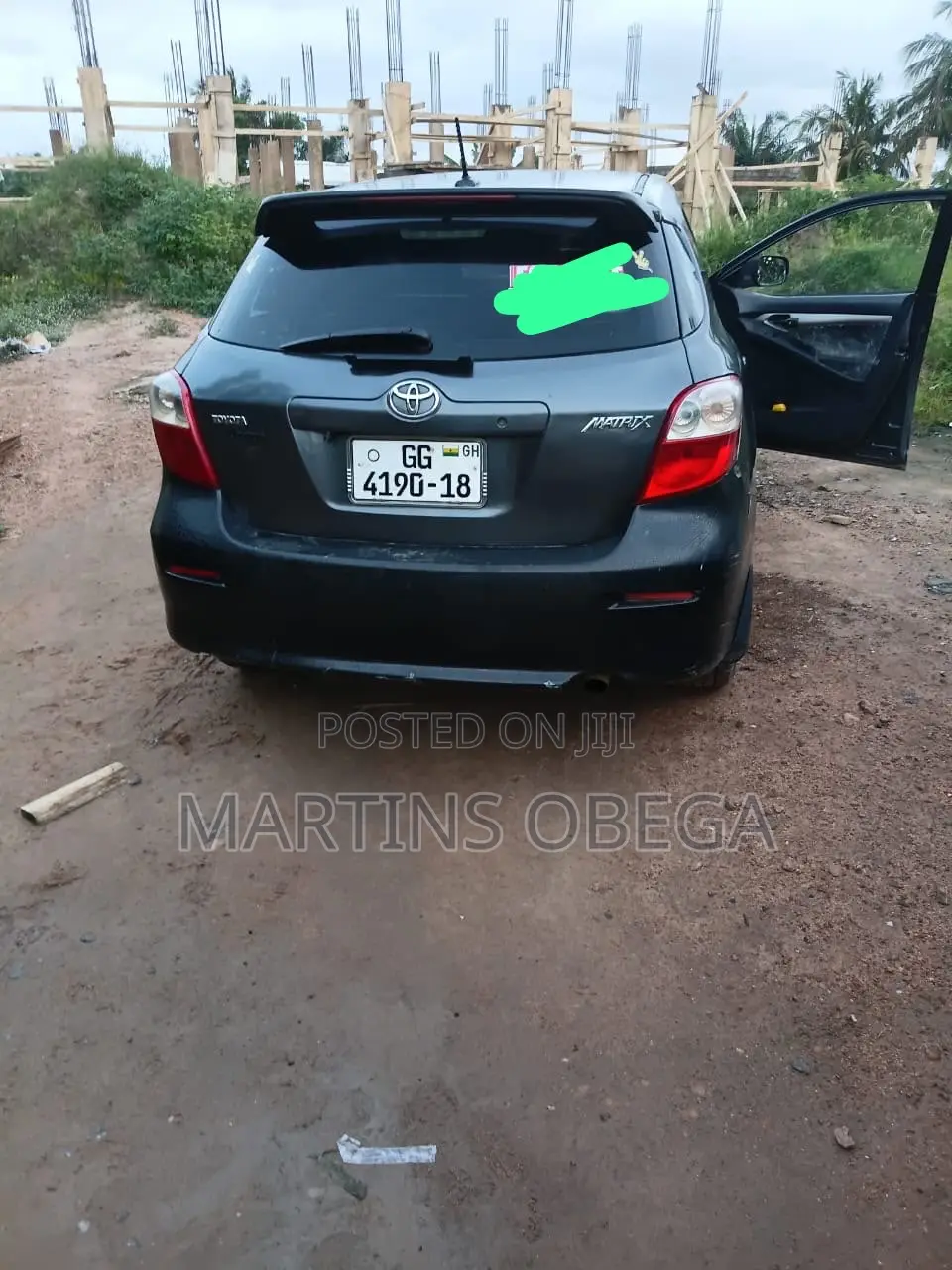 Toyota Matrix Hatchback FWD (1.8L 4cyl 5M) 2010 Gray