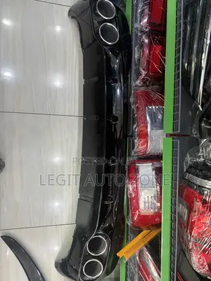 Mercedes Benz C300,C43, Buck Bumper Diffuser Available