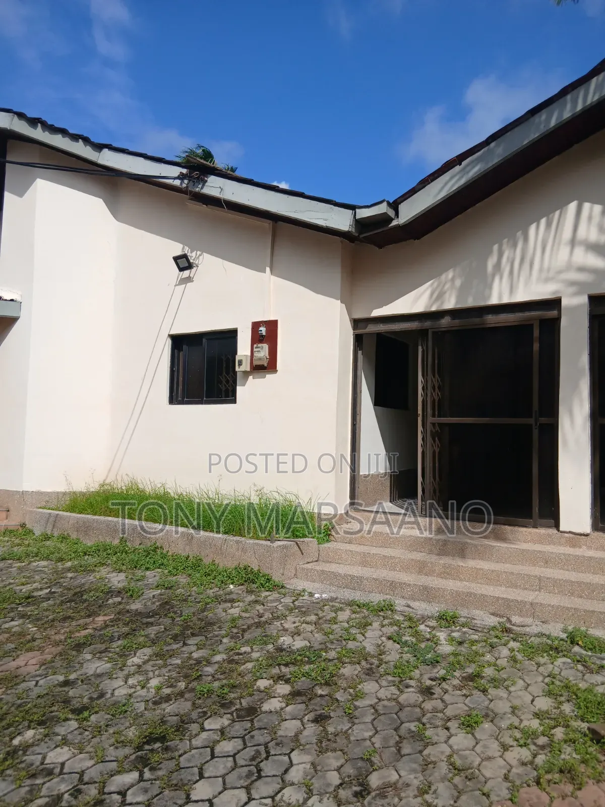 4bdrm House in Westlegon, Police Station for rent