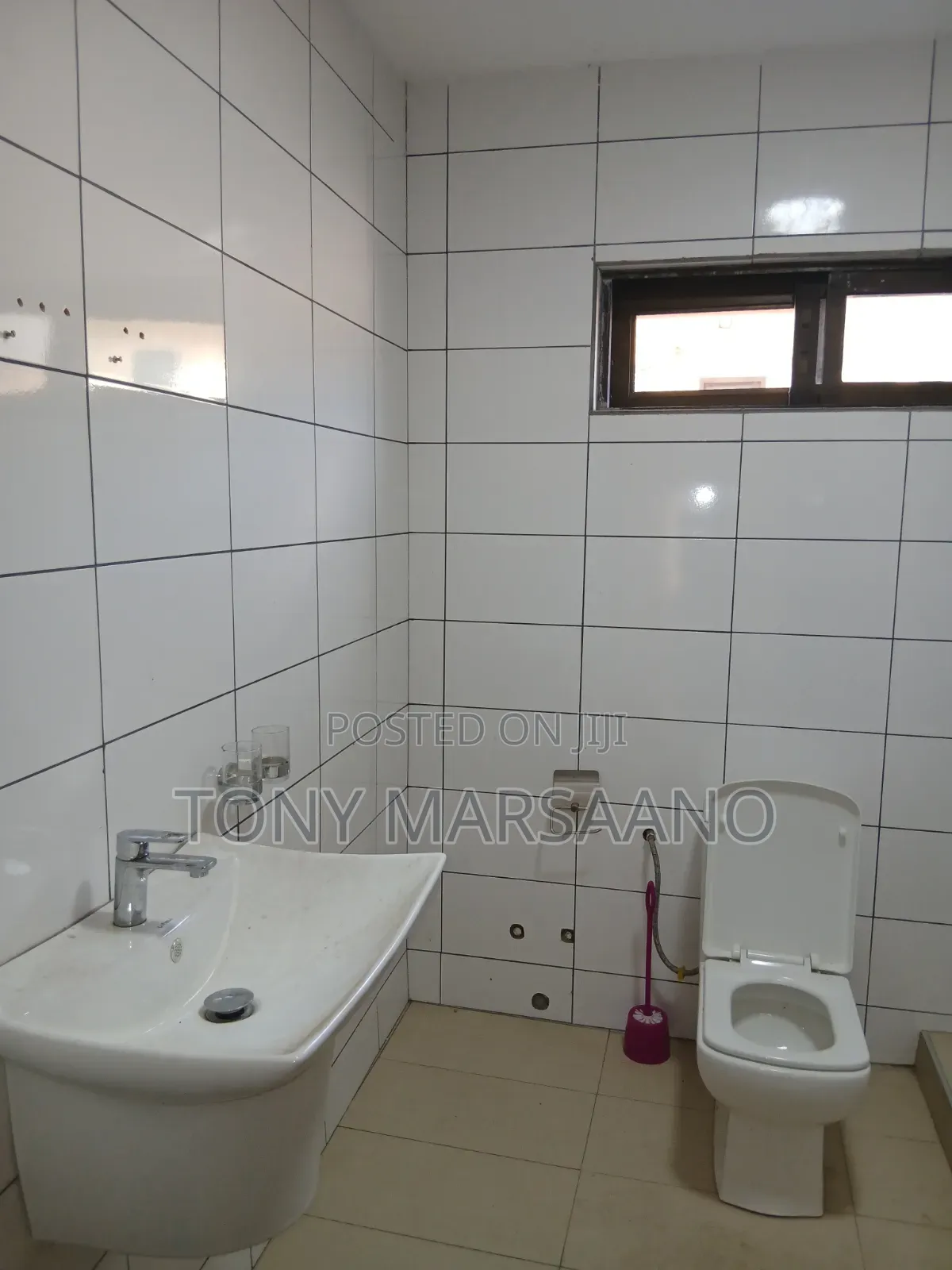 4bdrm House in Westlegon, Police Station for rent