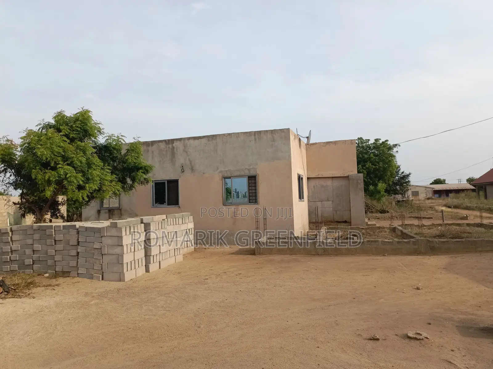 3bdrm House in Tsopoli, Dawhenya for sale