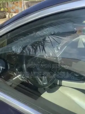 Mercedes-Benz E300 2018 Blue