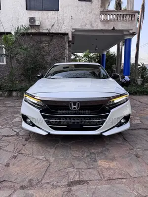 Honda Accord Sport 2.0T 2022 White