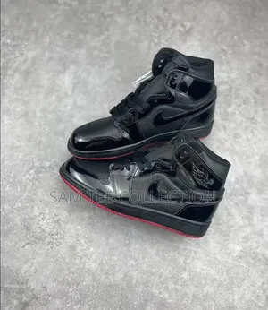Nike Jordan 1 High Dunk. Original and Affordable