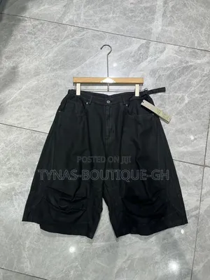 Fashionable Men's Casual Denim Shorts High Quality
