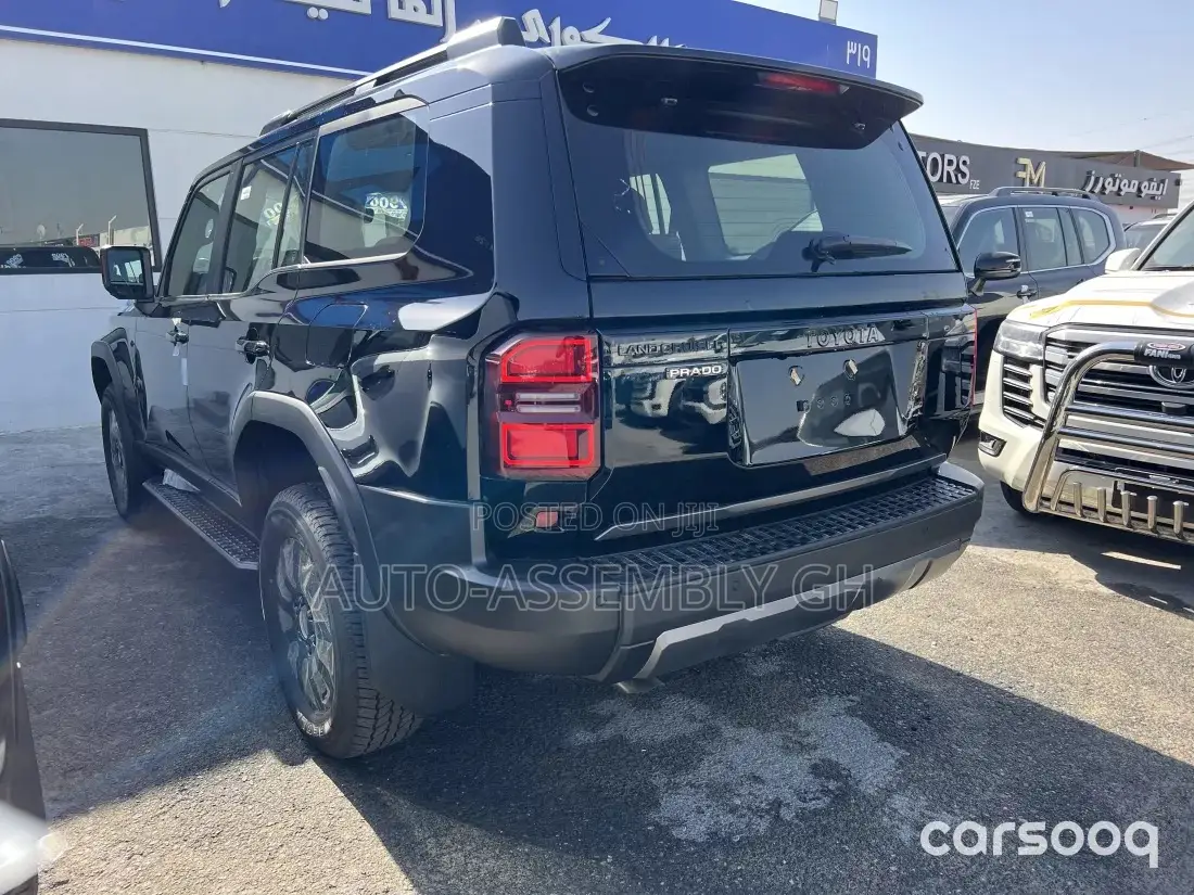 Toyota Land Cruiser Prado (Lc250) Back Bumper 2024,2025,2026