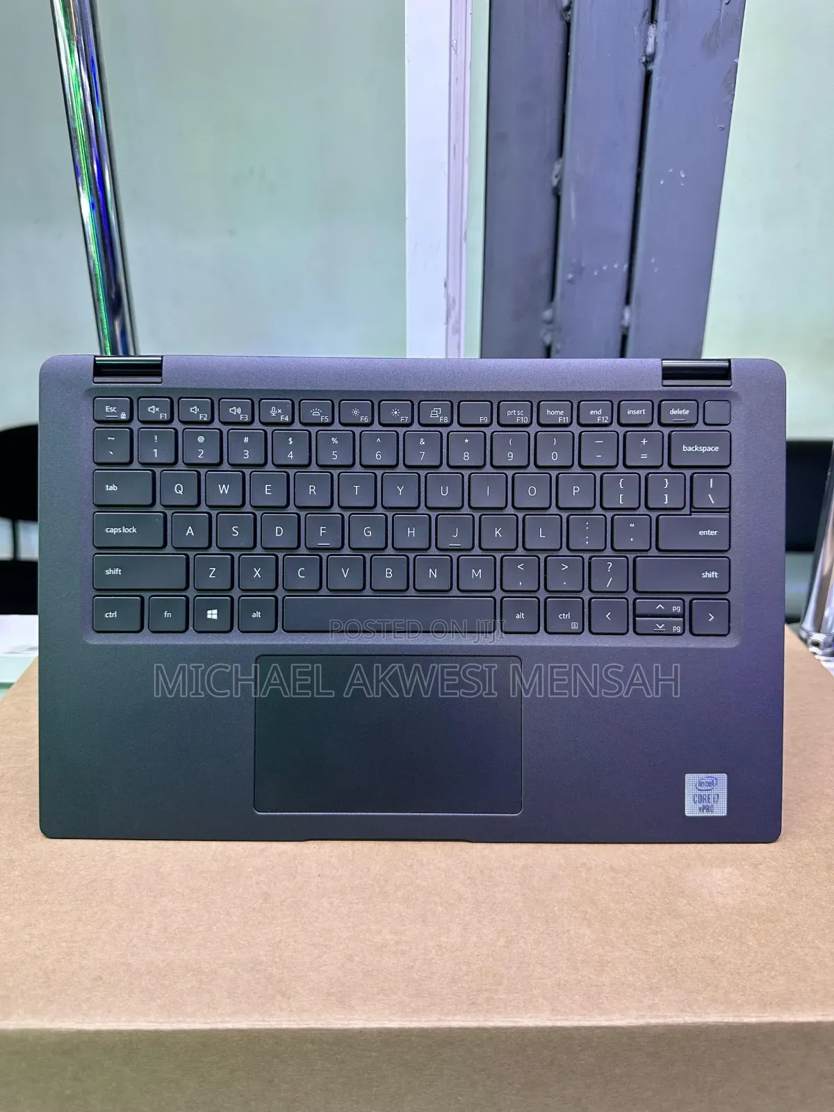 Laptop Dell Latitude 7400 2-in-1 8GB Intel Core i5 SSD 256GB