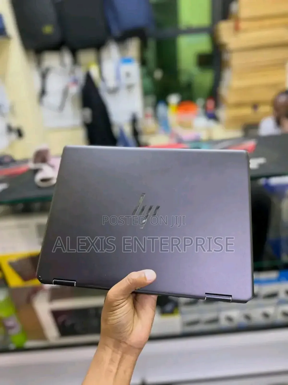 New Laptop HP Spectra 13 16GB Intel Core i7 SSD 1T