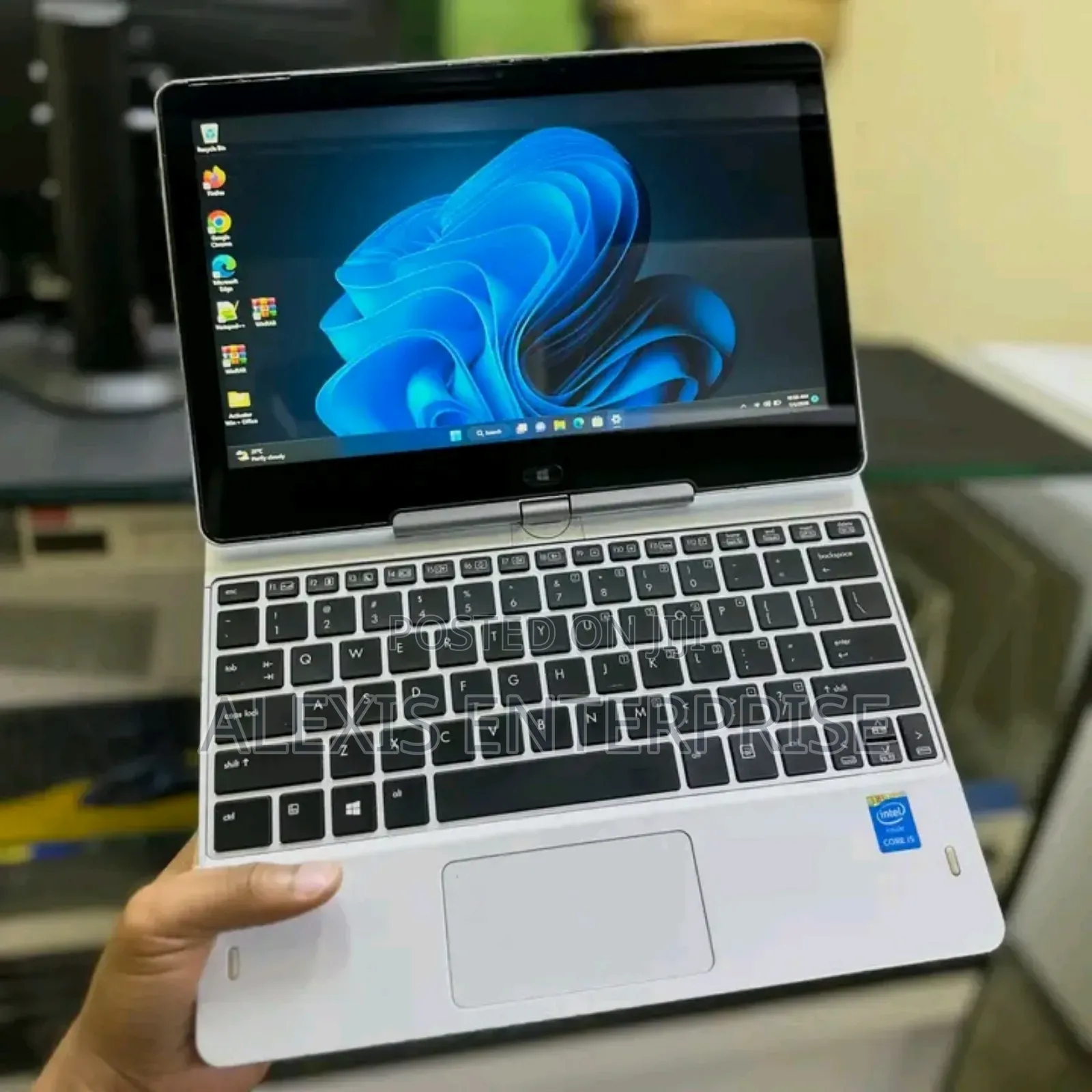 New Laptop HP Elite X2 1012 16GB Intel Core i5 SSD 512GB