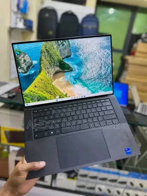 New Laptop Dell XPS 15 32GB Intel Core i7 SSD 1T