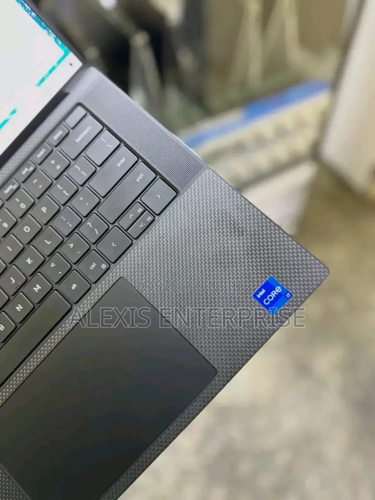 New Laptop Dell XPS 15 32GB Intel Core i7 SSD 1T