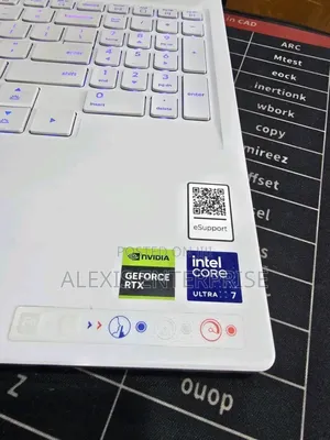 New Laptop Lenovo Lrgion 7i 32GB Intel Core Ultra 7 SSD 1T