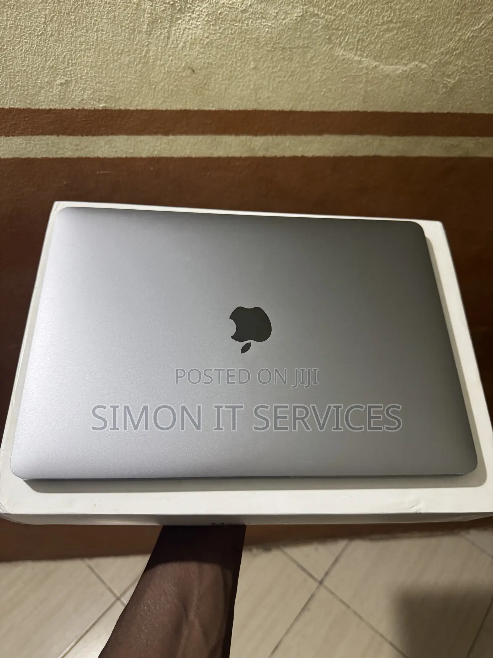 Laptop Apple MacBook Pro 2020 16GB Intel Core i5 SSD 500GB