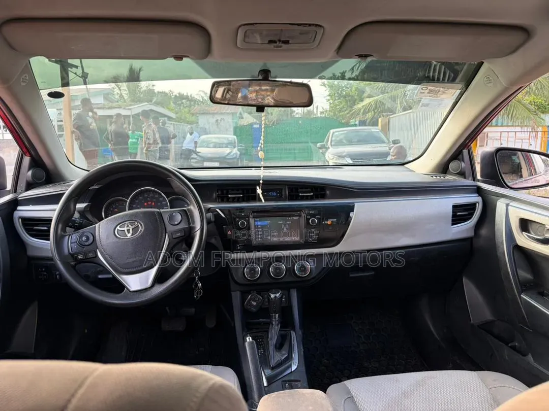 Toyota Corolla 2016 Red