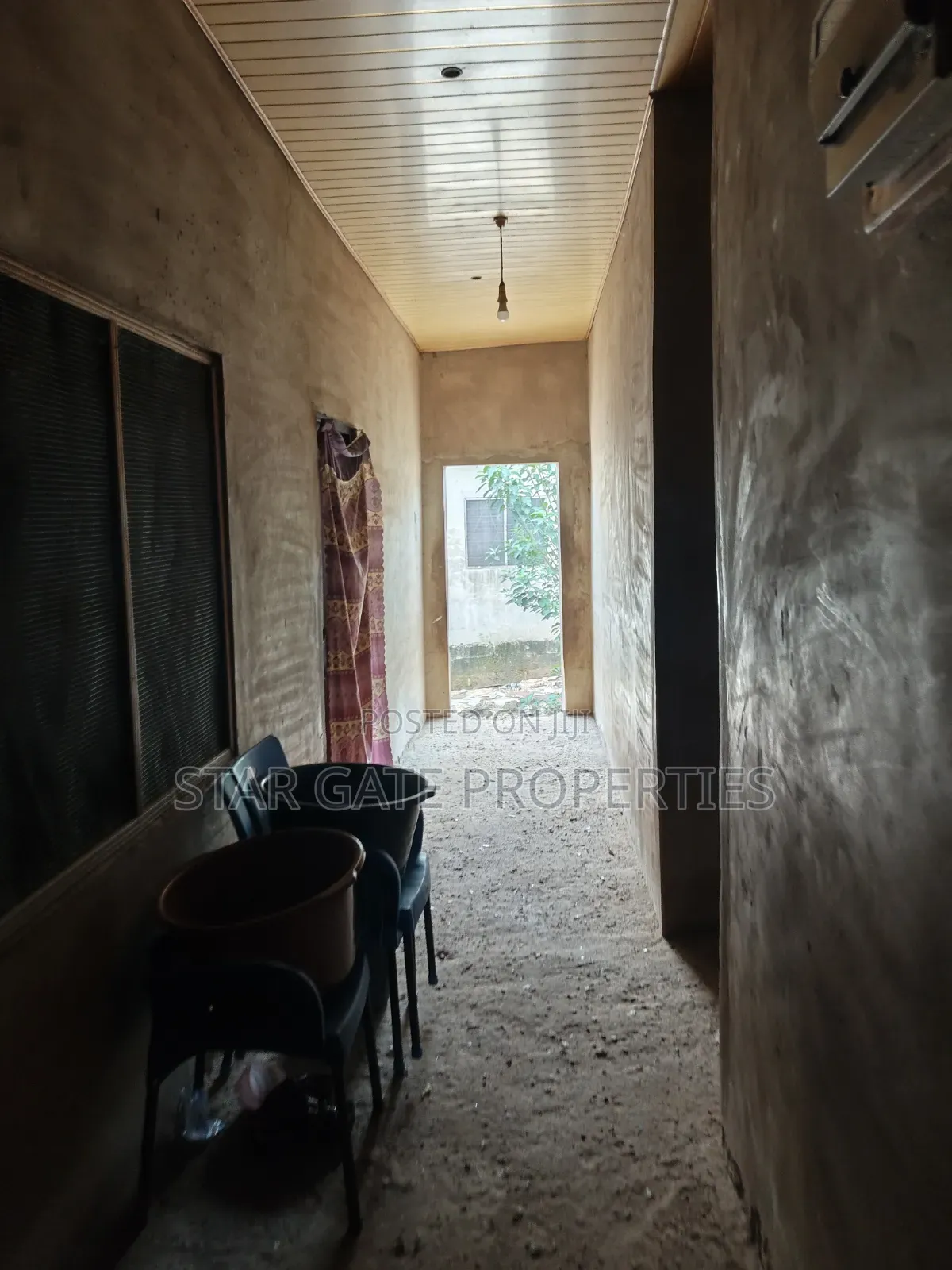 6bdrm House in Ejisu Dwenease, Kumasi Metropolitan for sale