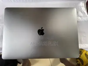 Laptop Apple MacBook Pro 2019 16GB Intel Core i7 SSD 256GB