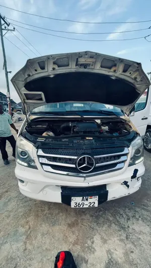 Mercedes-Benz Sprinter 2017 White