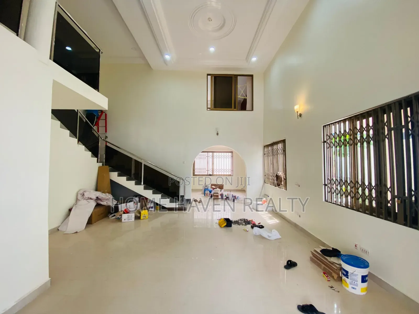 4bdrm House in Abelemkpe, Lincoln School Area for rent