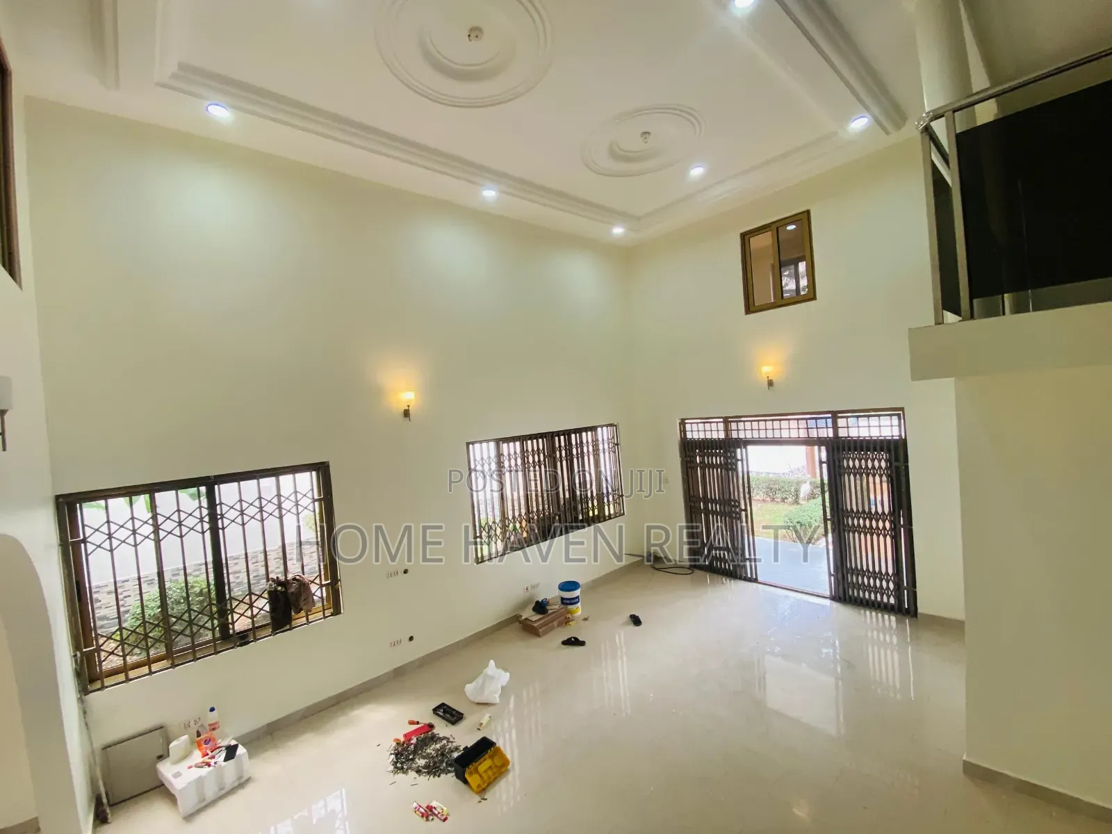 4bdrm House in Abelemkpe, Lincoln School Area for rent